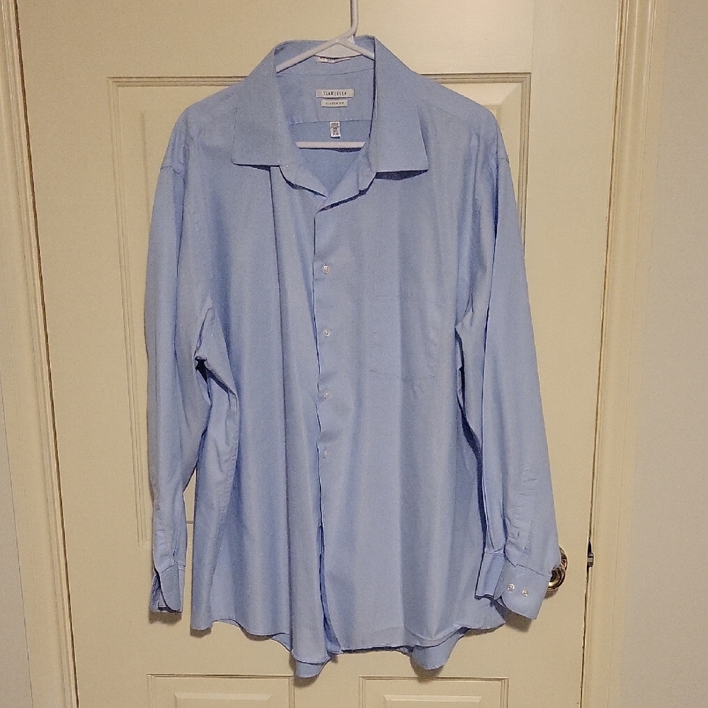 Van Heusin Blue Dress Shirt Classic Fit